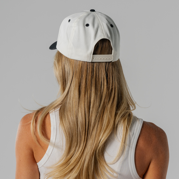 The HydroJug Hat W7